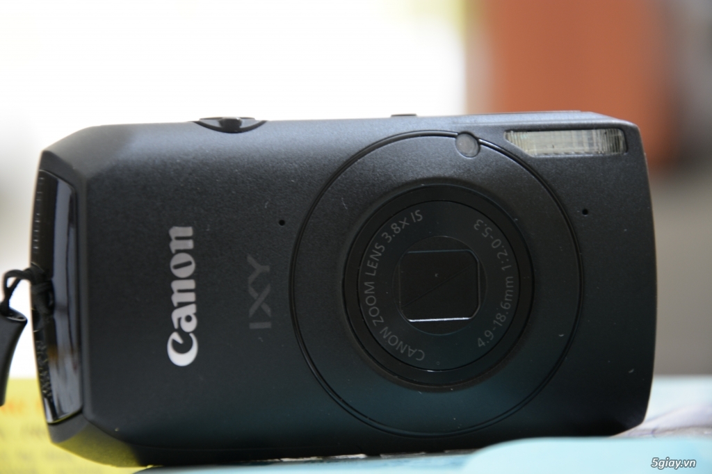 半価直販 Canon IXY 30S WH - カメラ