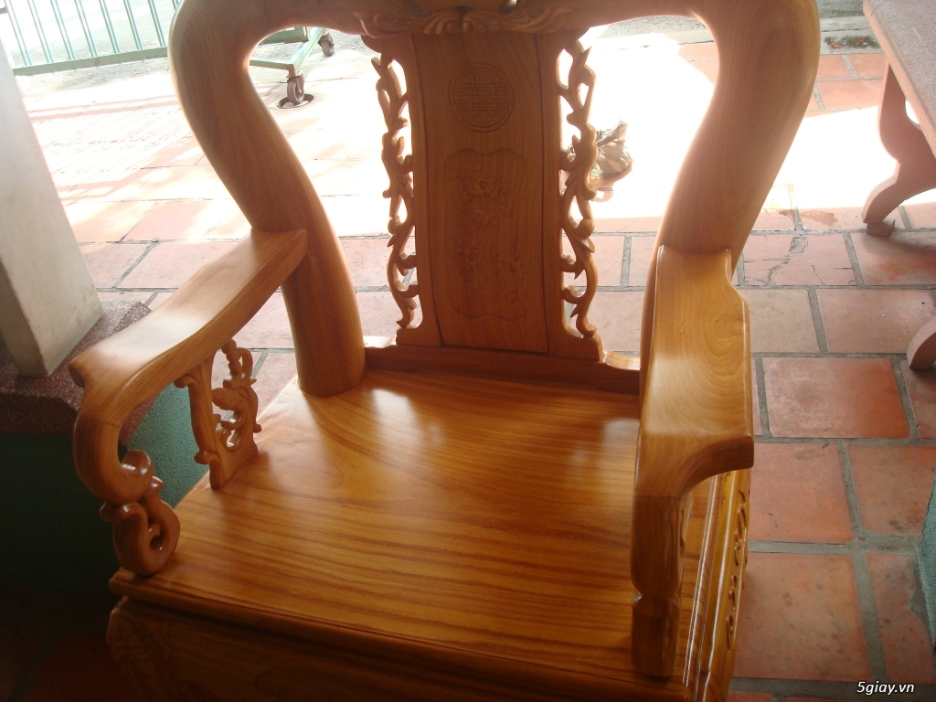Nhượng lại bộ ghế salon gỗ hàng đặt đóng - 3