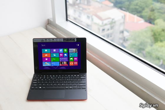 Laptop acer aspire switch 10 e - sw3 – năng động, trang nhã, đầy cá tính