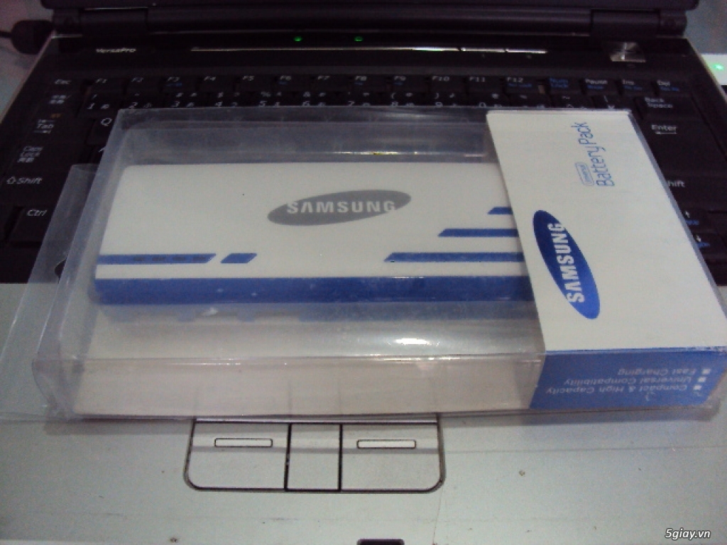 SS A7 trắng chính hãng mới 100%