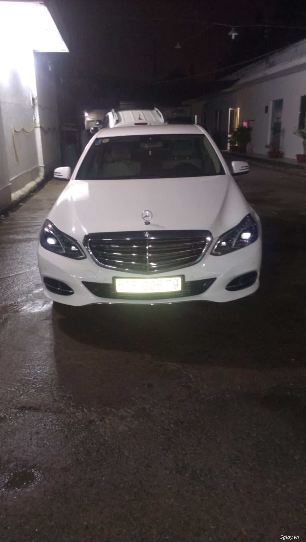 Cho thuê xe TỰ LÁI  giá rẻ tại TPHCM 0942929900 - 4