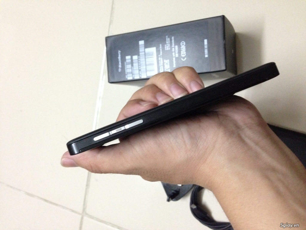 Bán BB Z10 fullbox trùng IMEI, tặng bao da - 1