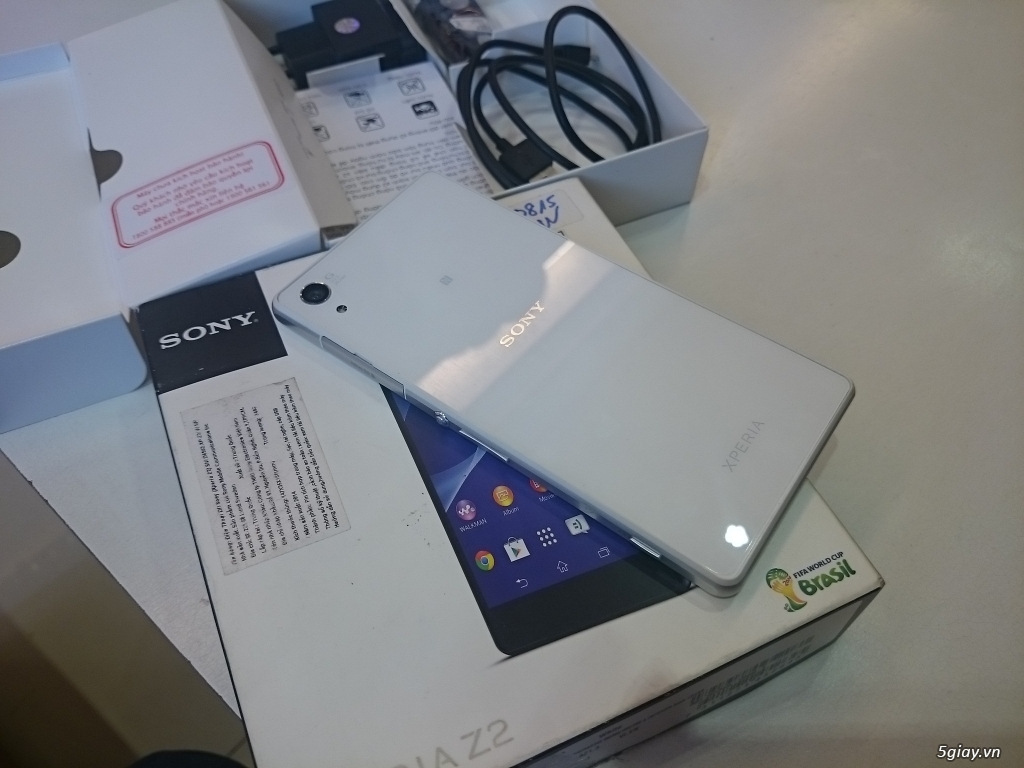 Sony Xperia Z2 cty trắng fullbox kèm tai chống ồn bh 10/2015 - 1