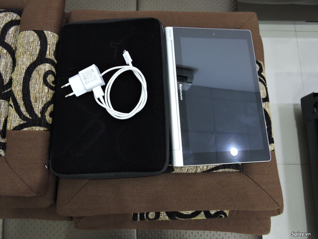 Lenovo Yoga 2 10 inch new 98%...