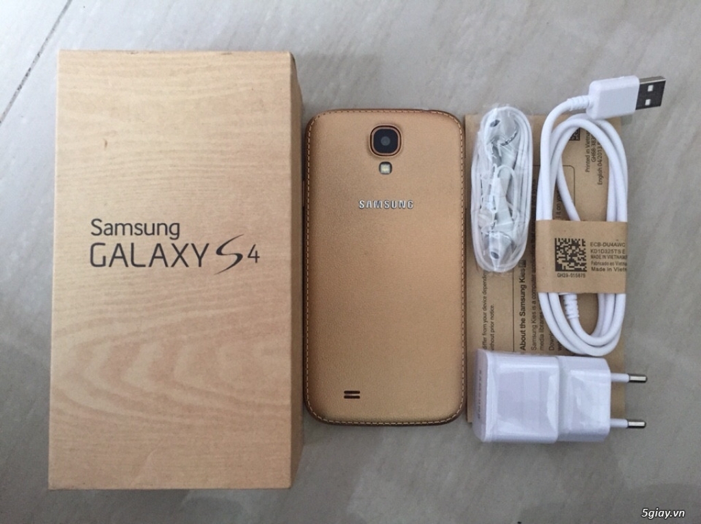 Samsung galaxy s4 i9500 mới 100% giả rẻ nhất HCM - 8