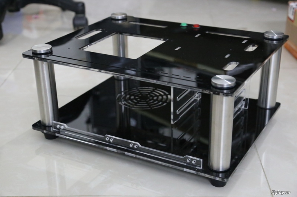 Chế Benchtable và ráp case theo nhu cầu