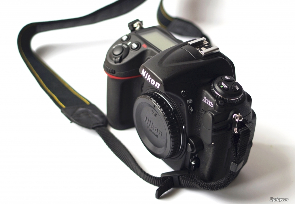 Bán Bộ máy ảnh Nikon D300s & Bộ máy ảnh Sony Nex 5R. Hàng xách tay US !!