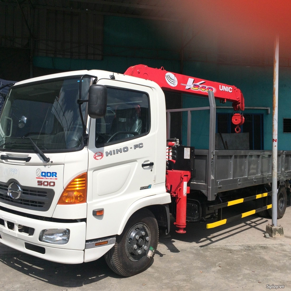 xe cẩu Hino FC