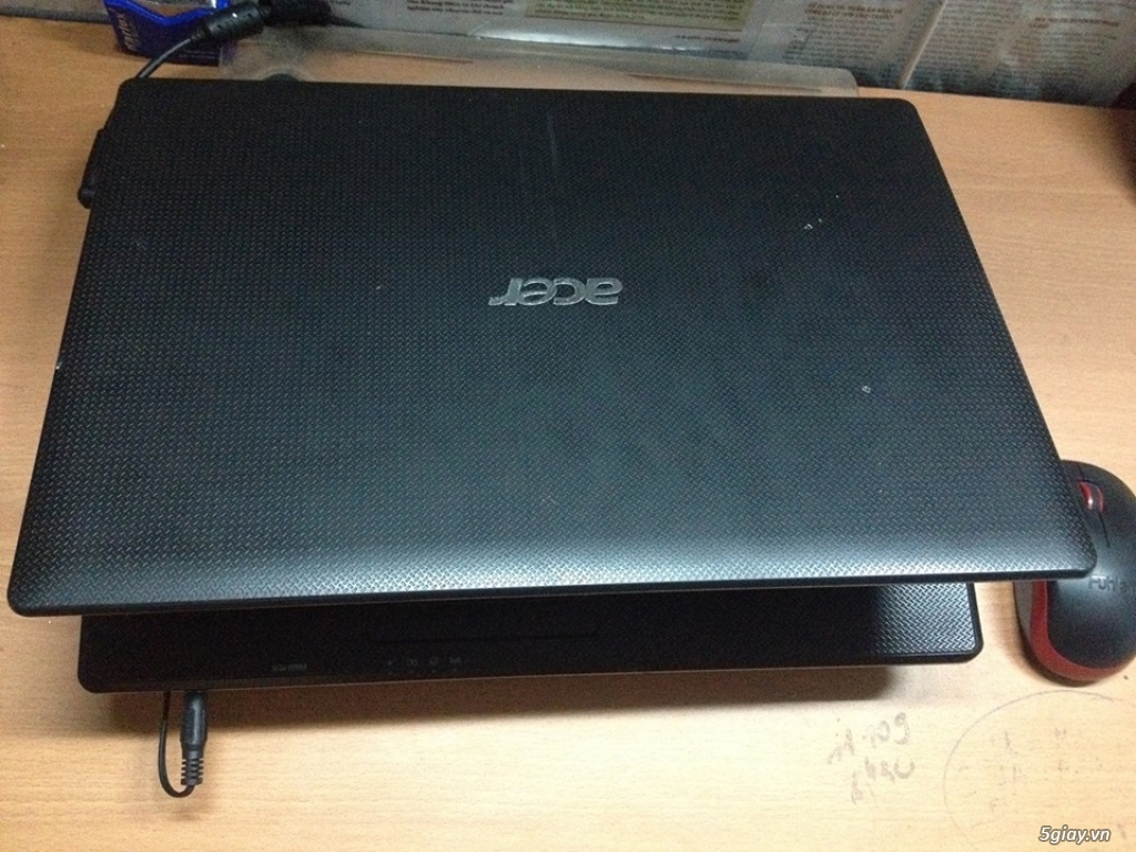 Laptop Acer Aspire 4738 màu đen cũ giá rẻ - 1