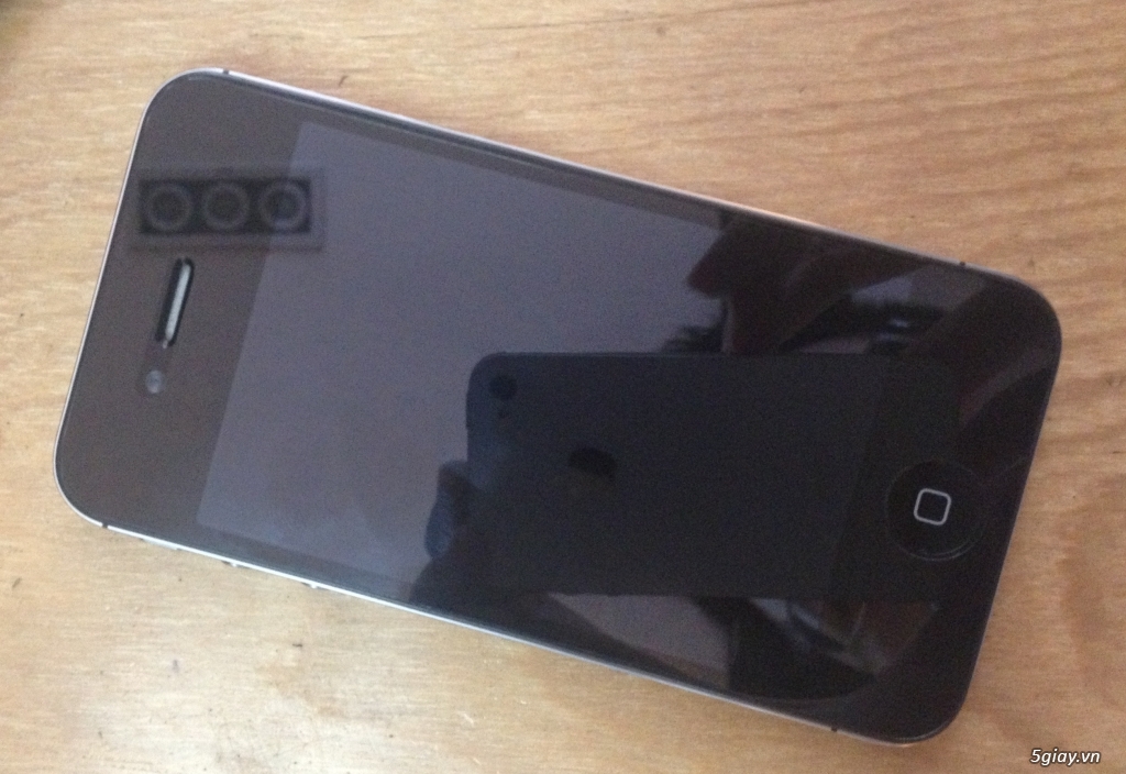 Iphone 4S - 16GB Quốc Tế Màu Trắng Mới 98% Giá 2tr5 - 2