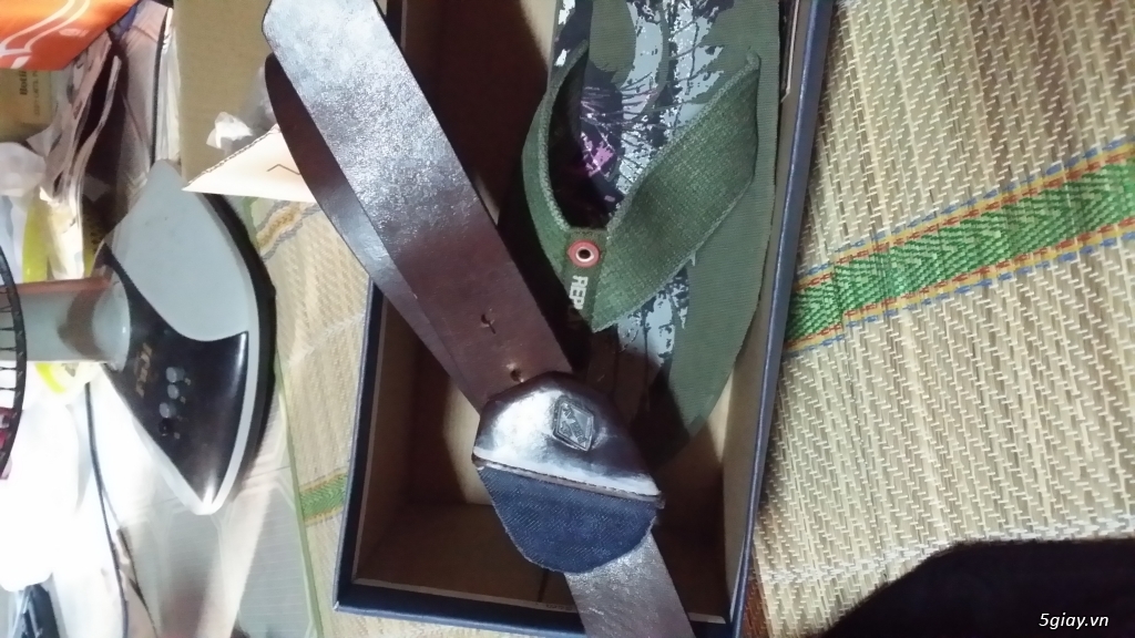 Bán dây nịt replay tặng đôi dép replay - 3