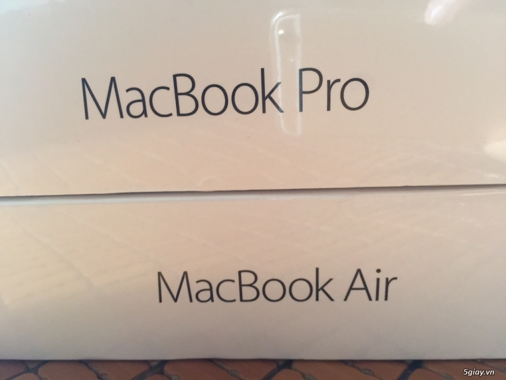 macbook pro retina 2015 và macbook air 2015 mới 100% cần bán