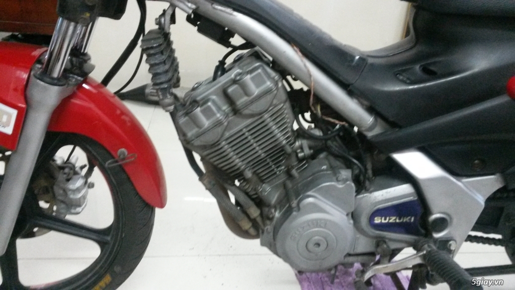 Hoài cổ mẫu xe côn tay Suzuki FX 125 mơ ước của thế hệ 8x Việt Nam