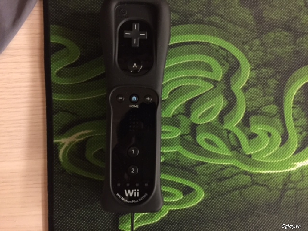 [HCM] Bán 02 wii remote + 01 nunchuk ( motion plus inside ) 700k