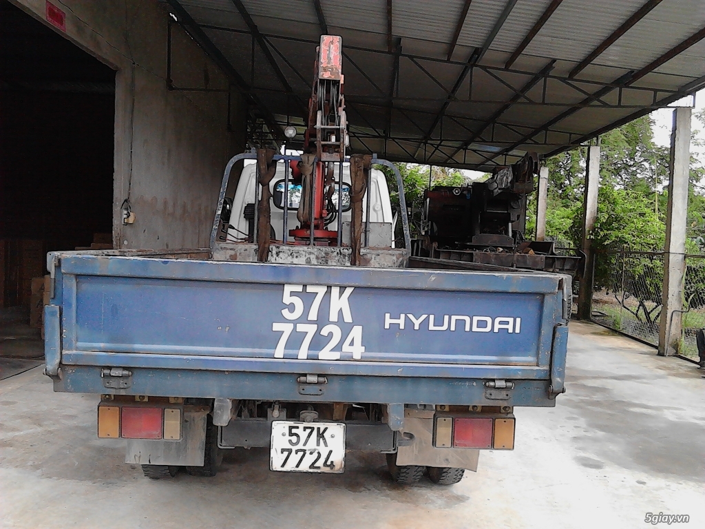 XE HUYNDAI CẨU ĐANG LƯU HÀNH - 2