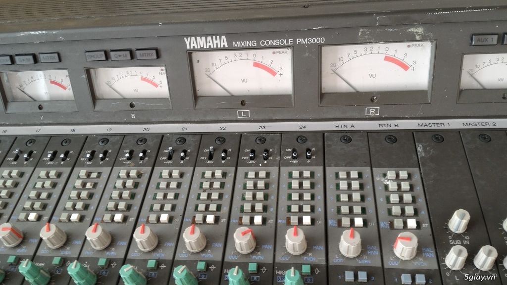 Yamaha PM3000 Mixing Console nội địa Nhật 5giay