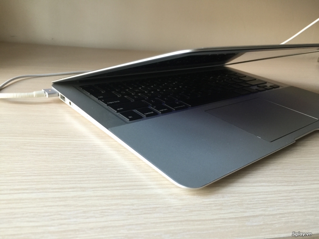 MacBook Air 13 - 2014 - MD760ZP/B mới 98% - giá hợp lý nhất - 4