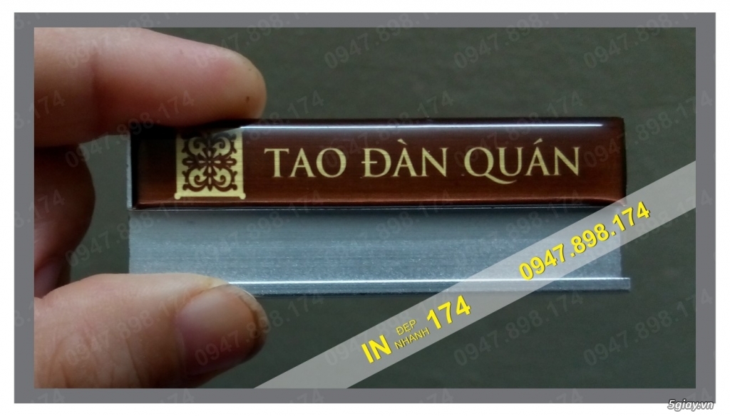 Làm biển tên nhân viên, thẻ tên cài áo, huy hiệu các loại - LH: 0977.492.538 - 2