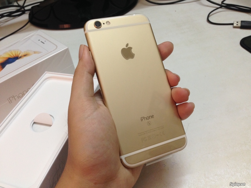 Hàng nóng về- Iphone 6S 64GB Gold và Space Gray - 1