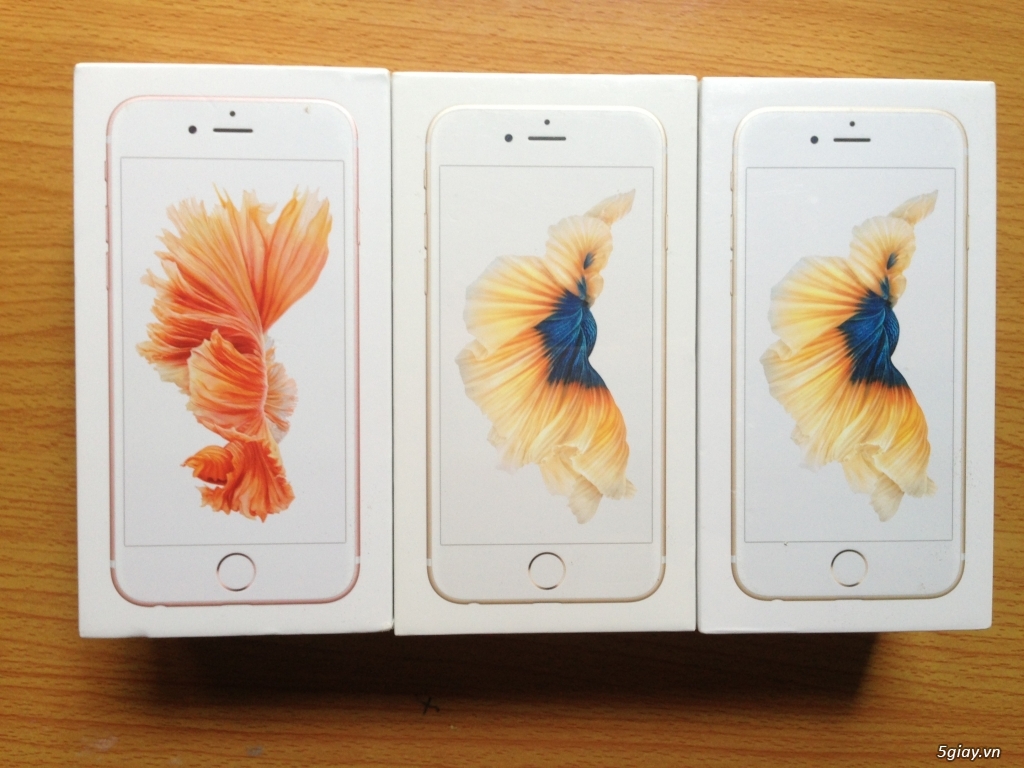 iPhone 6s 16GB Gold và Rose hàng Sing mới vừa đáp sân bay - 1