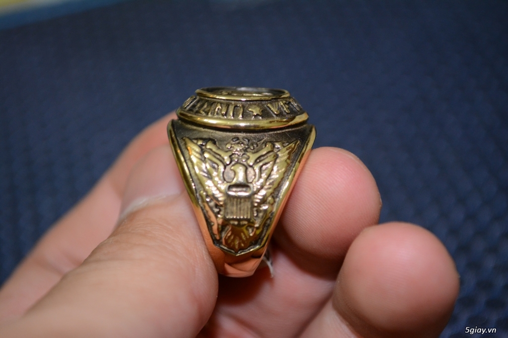 Tân Bình: Vài cái nhẫn mỹ hợp kim cần ra đi - 3