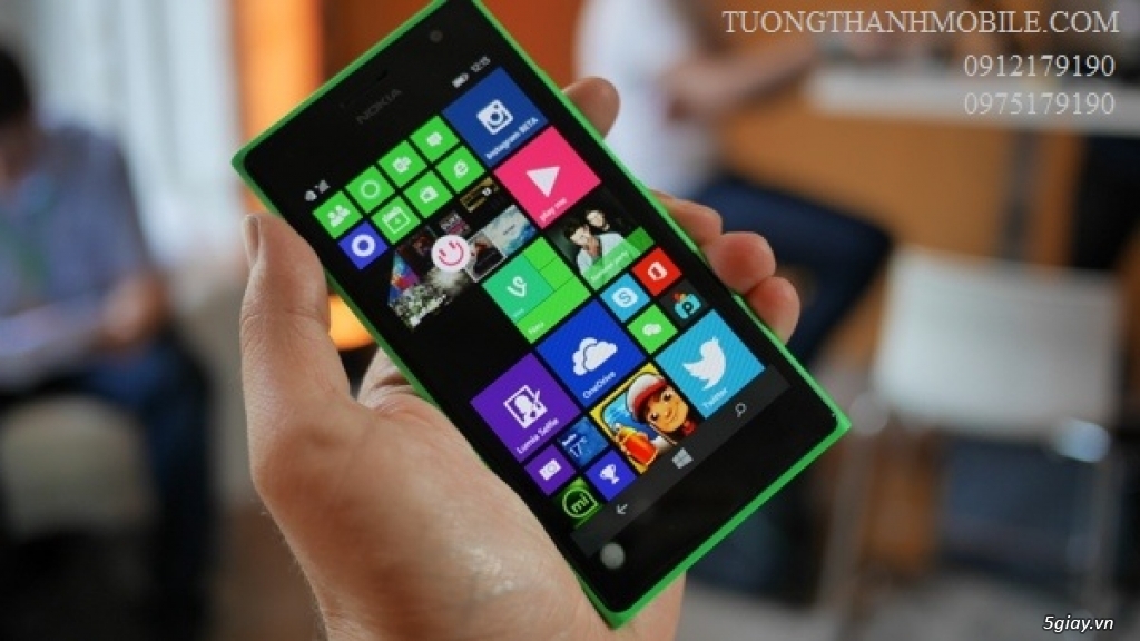 Điện thoại Nokia Lumia 735 - 4
