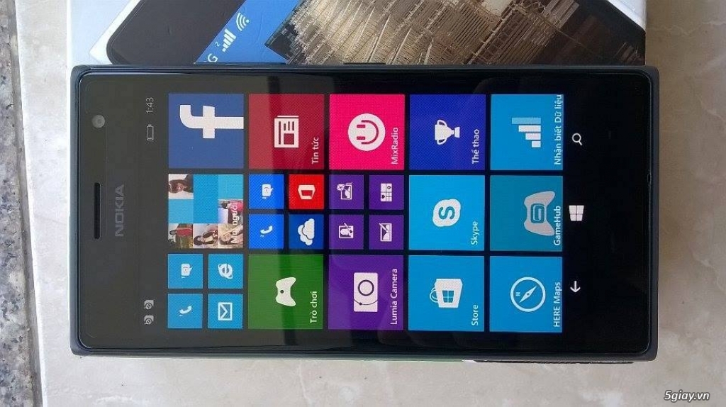 Bán Lumia 730 màu đen - 1
