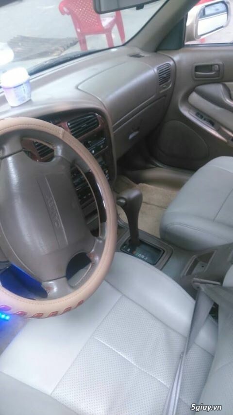 BÁN XE CAMRY TOYOTA ĐỜI 1995- GIẤY TỜ CHÍNH CHỦ 2013v - 2