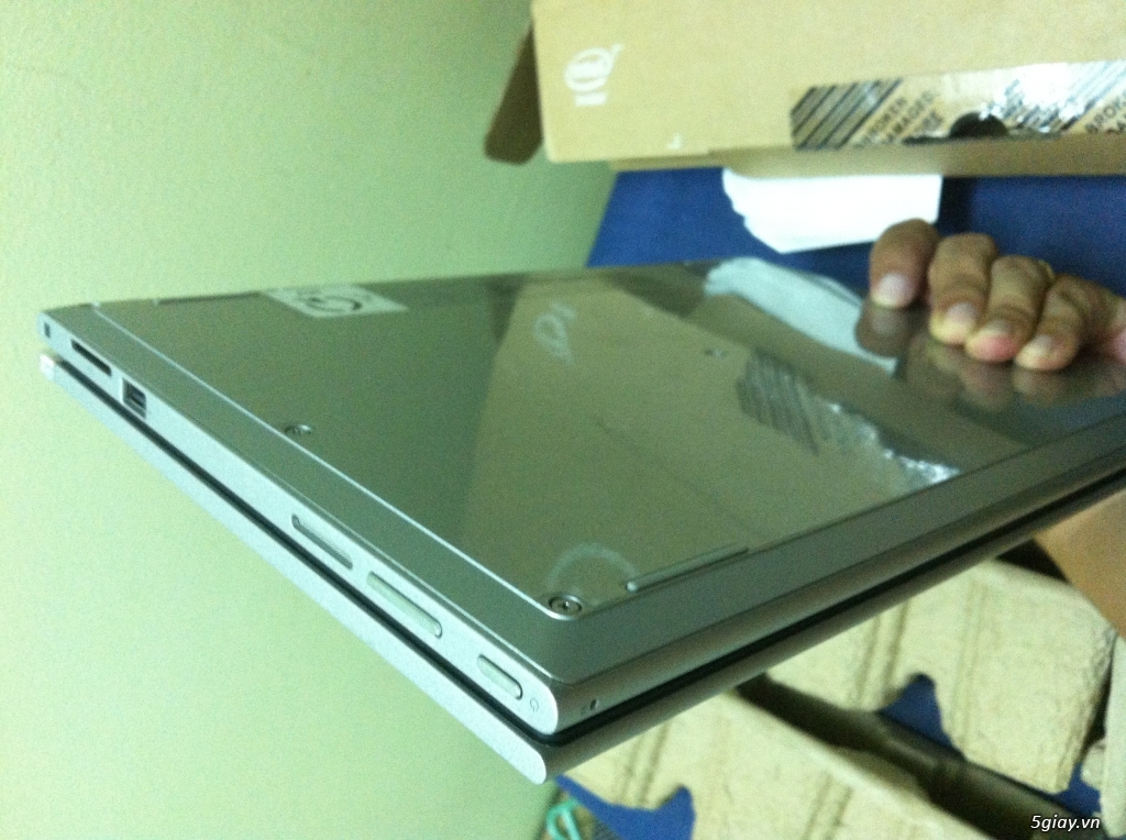 3 laptop DELL 3148 silver, i3 4030U, 4GB RAM, HDD 500GB, touch 131, win 8.1 FPT fullbox 100% - 5