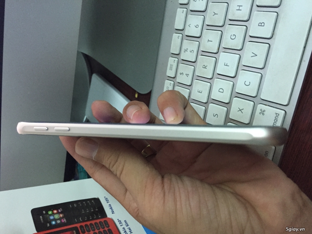 Samsung Galaxy S6 hàng TGDD còn bảo hành dài.