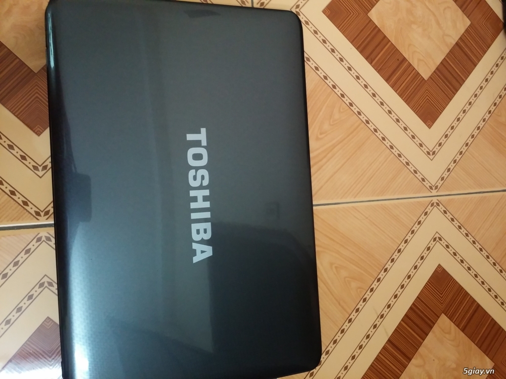 Toshiba L645 Core i5 / 2GB / 320GB / 14 inch máy mới đẹp zin 100% - 1