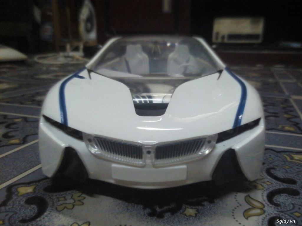 xe điều khiển từ xa BMW i8 tỷ lệ 1.14 mới - 3