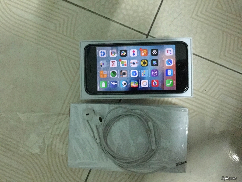 Iphone 6 Grey 64Gb Bảo Hành Tháng 1/2016.