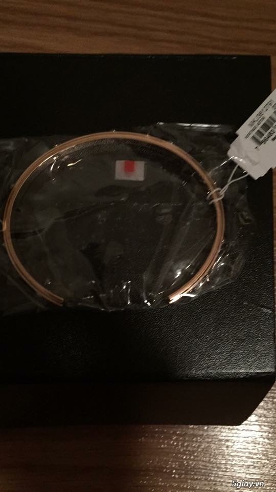 Bán vòng tay Michael Kors!