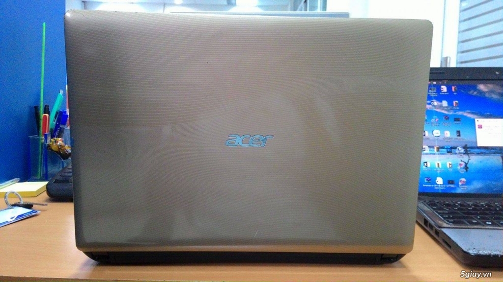 Acer Aspire 4752 i5 2430M -RAM 2GB - HDD 500 hình thức đẹp, máy nguyên bản