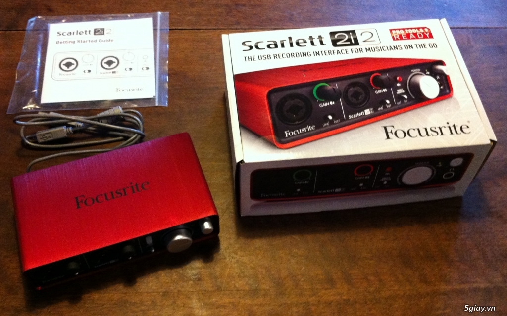 Combo thu âm cực ngon ( sound card focusrite scarlett 2i2 + micro Audio technica 2020 ) - 2