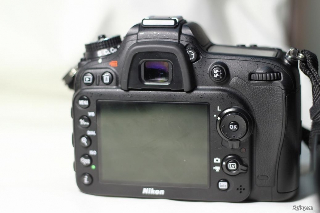 Nikon D7100 5k shot, len sigma 17-50 f2.8 OS . Sigma 18-35 f1.8 Art