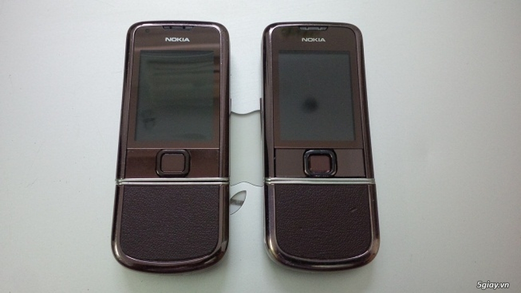 Ve chai cặp đôi Nokia 8800