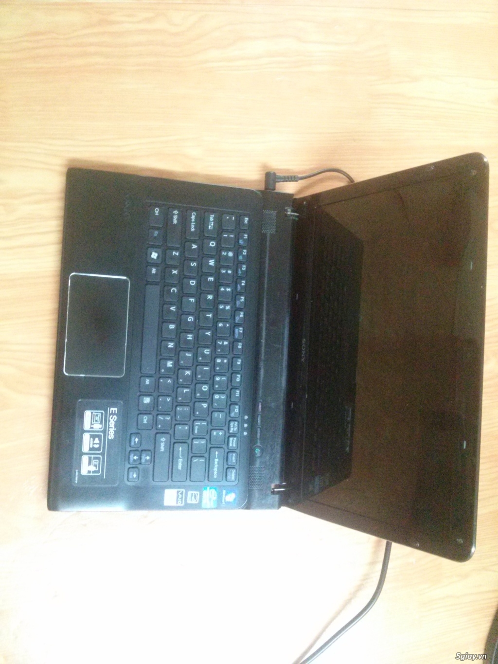 Bán Laptop Sony SVE14132CVB giá 3tr4 - 4