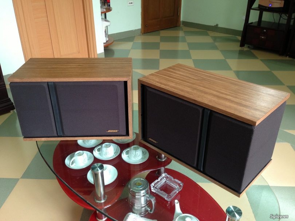 Thanh lý hàng trưng bày vài cặp loa Bose 301 seri III, Bose 301 seri IV, Bose 301 seri V chính hãng - 2