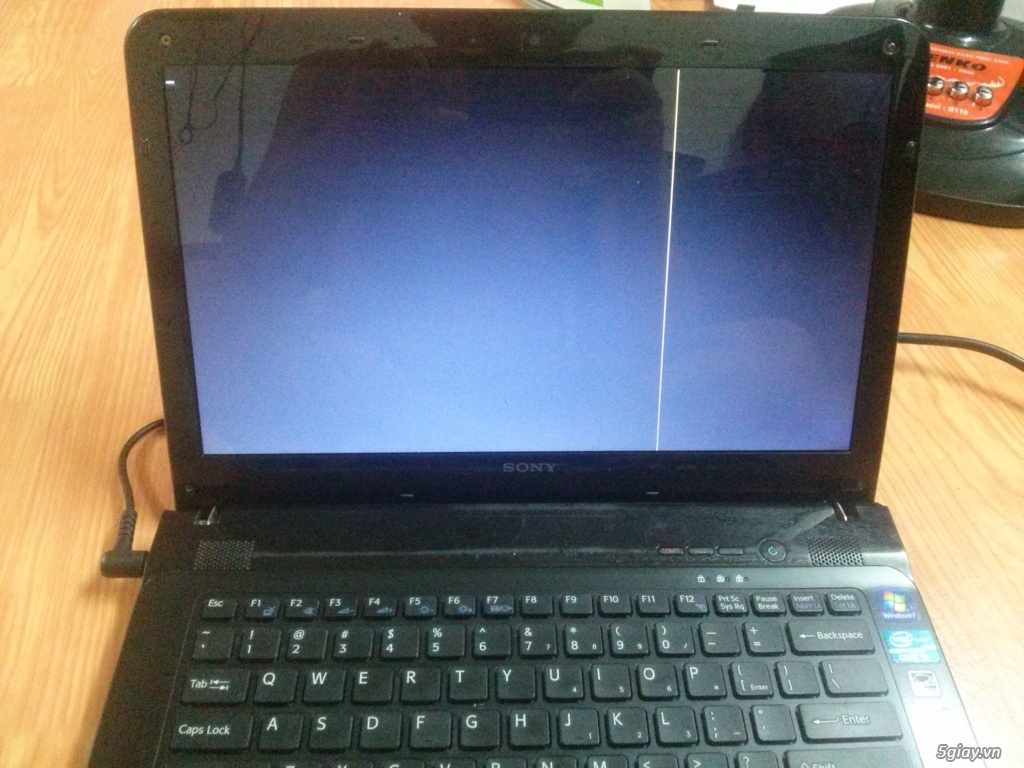 Bán Laptop Sony SVE14132CVB giá 3tr4 - 2