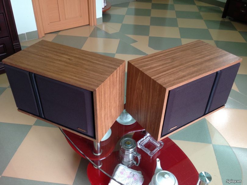 Thanh lý hàng trưng bày vài cặp loa Bose 301 seri III, Bose 301 seri IV, Bose 301 seri V chính hãng - 3