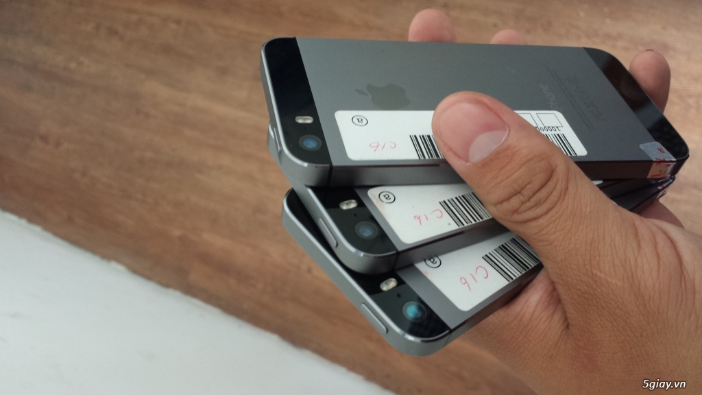 Mừng tphone 5 năm: 3 ngày ip 5 giá shock = 2.450.000 tặng sim ghép bảo hành dài lâu >>>> - 12
