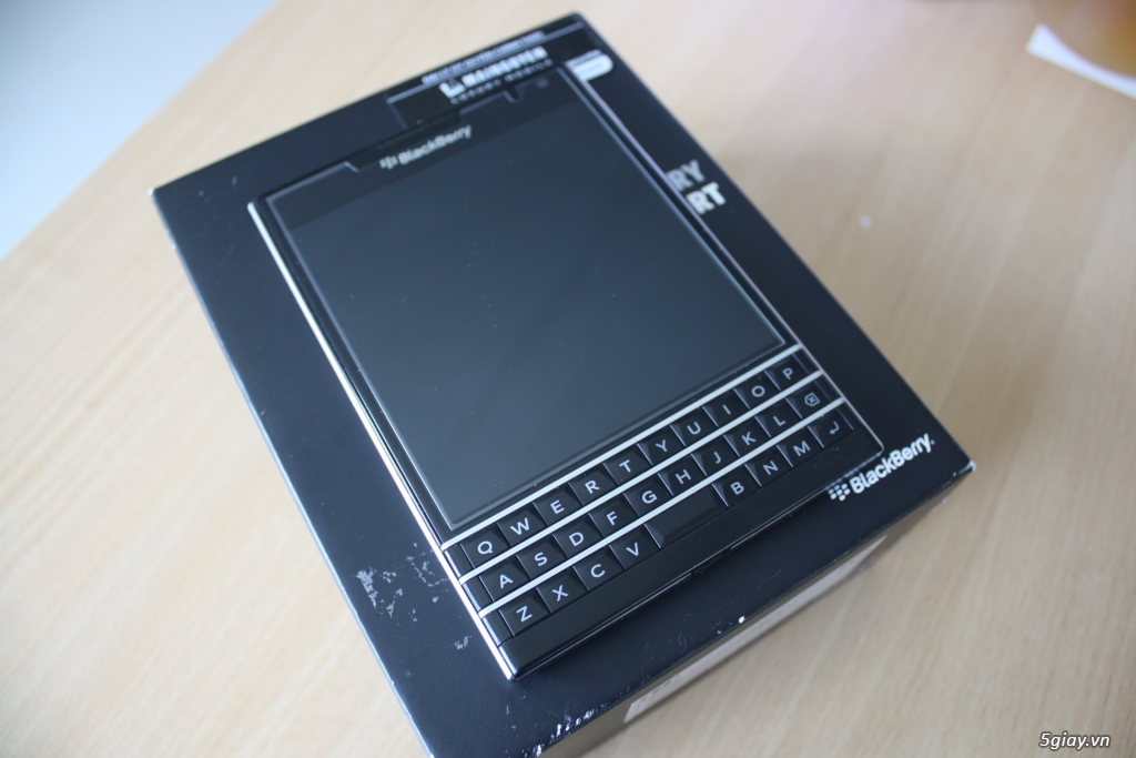 Thanh lý Blackberry Passport made in Mexico 6 chuẩn zin, Bh Cty chính hãng. giá tốt! - 4