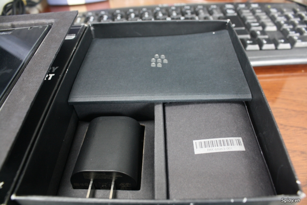 Thanh lý Blackberry Passport made in Mexico 6 chuẩn zin, Bh Cty chính hãng. giá tốt! - 8