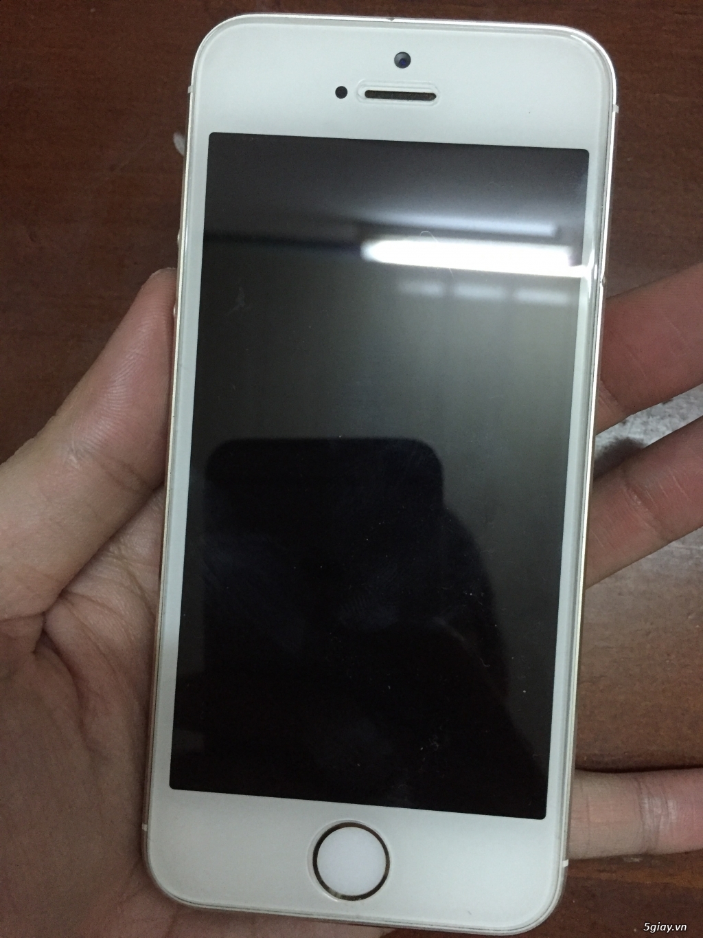 iphone 5s 32g gold cần ra đi