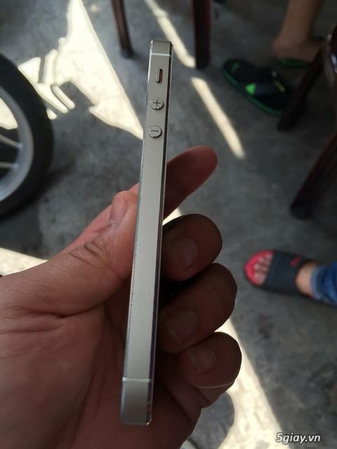 iPhone 5S Gold 16Gb QT giá 5tr6 - 2
