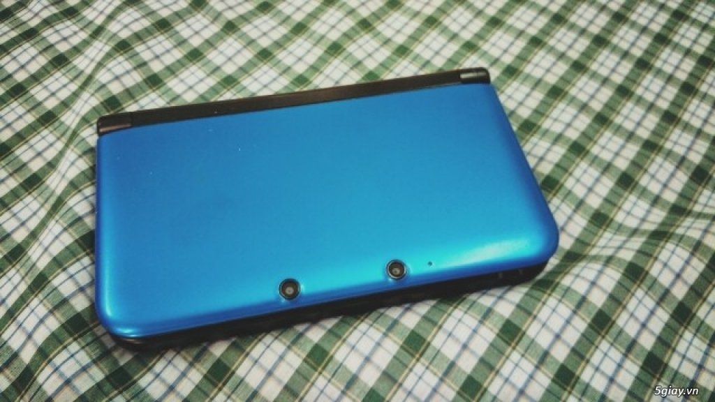 Máy PS vita 2k + Toukiden Kiwami + thẻ 8gb giá 2tr6 / 3DS XL US fw 4.3 giá thẻ 4gb 2tr - 2