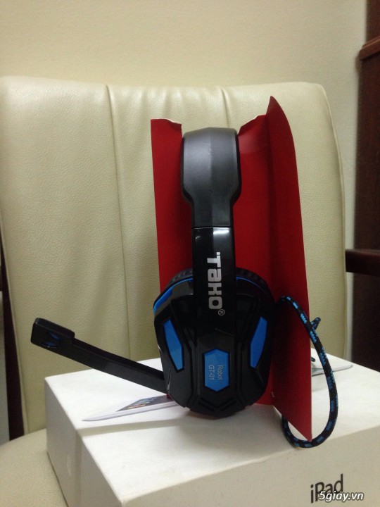 Tai nghe TAKO - vừa xấu vừa mắc - 1