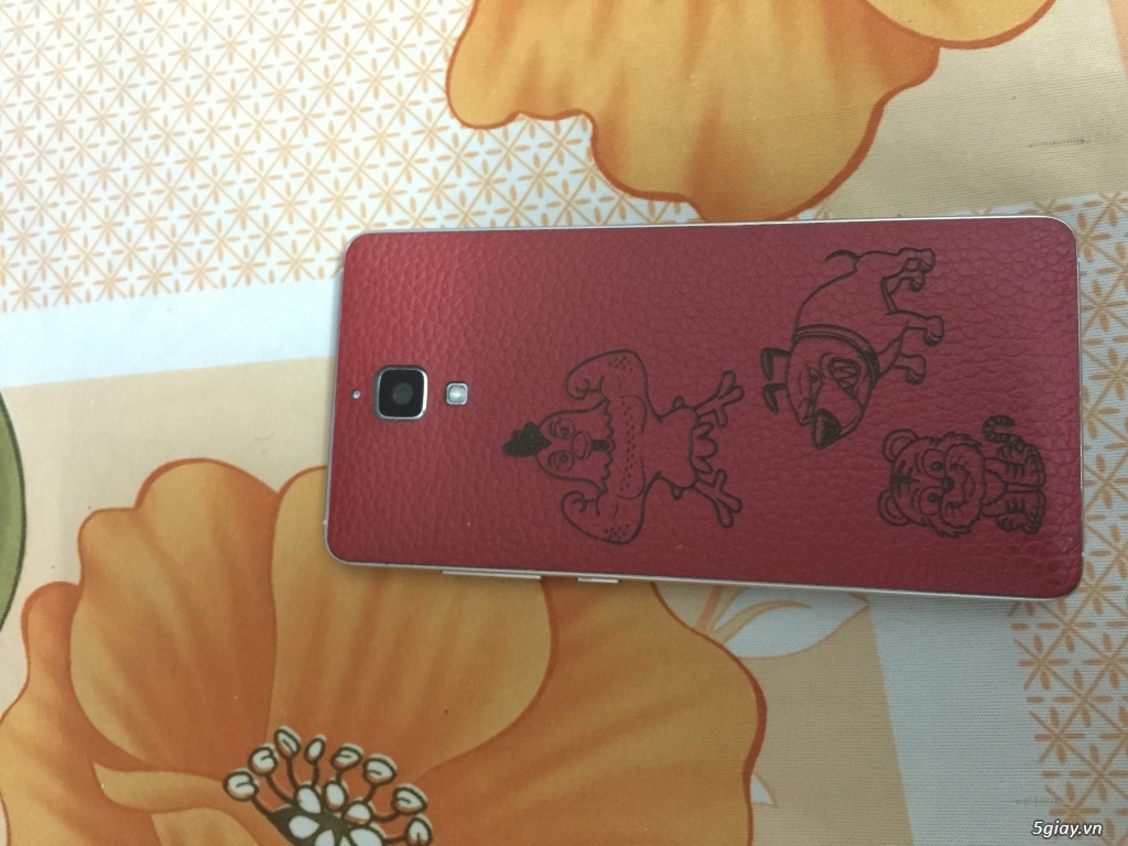 Xiaomi Mi4 và BB Z10 - 3